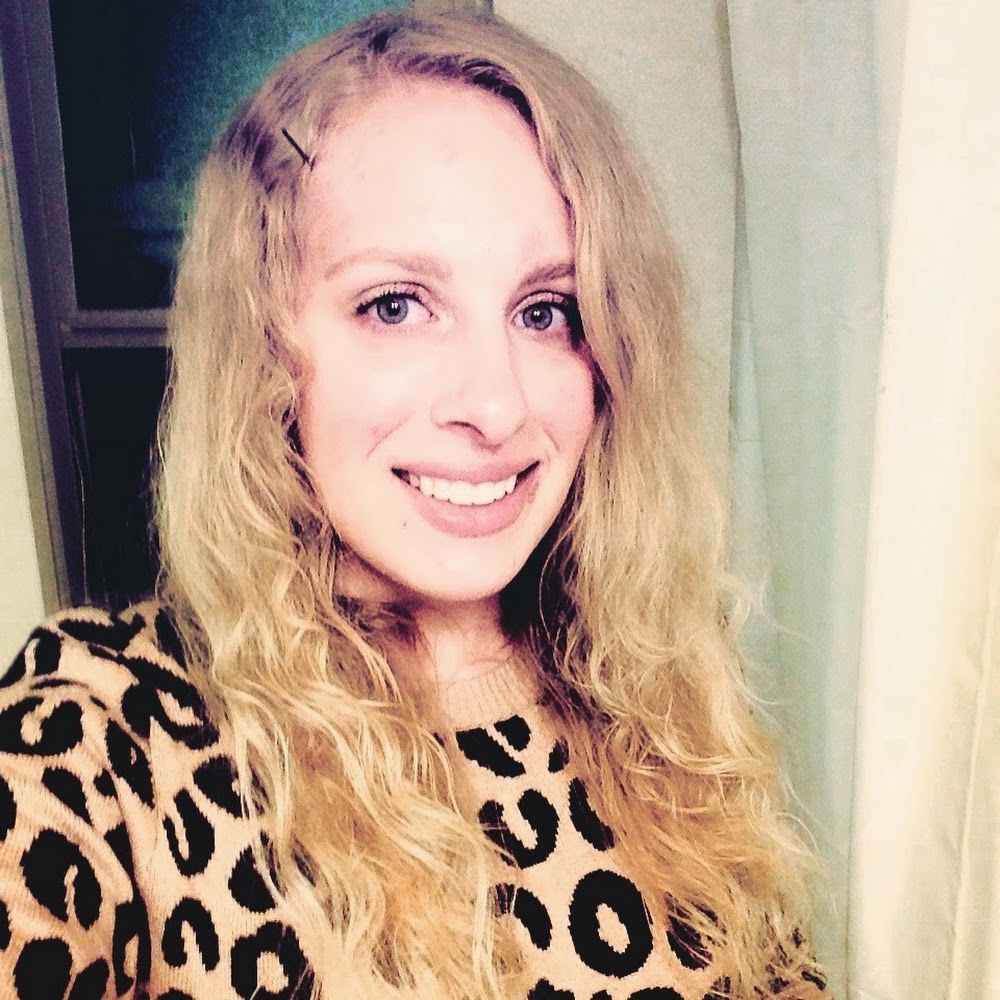 Meet your Posher, Aurora